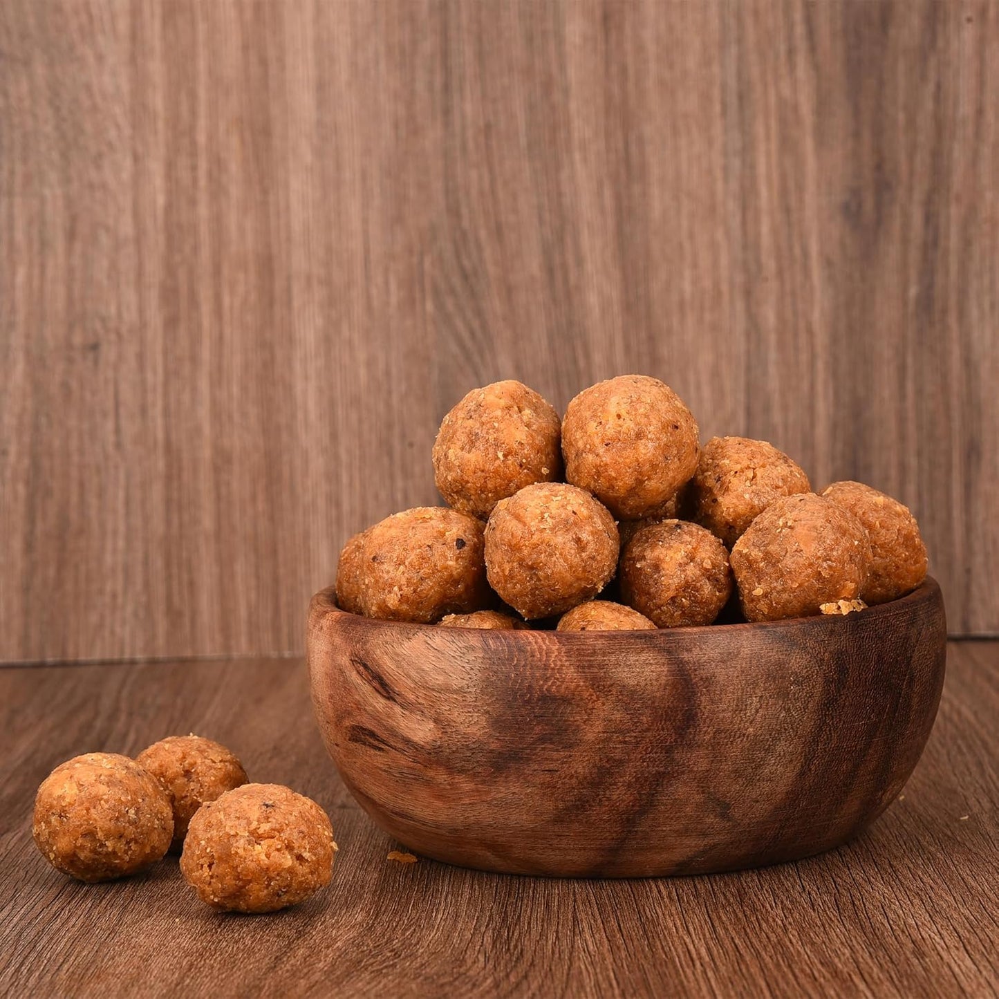 Coconut Gur Ladoo